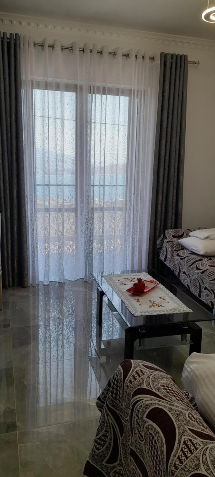 Miri'S Villa Sarandë Buitenkant foto